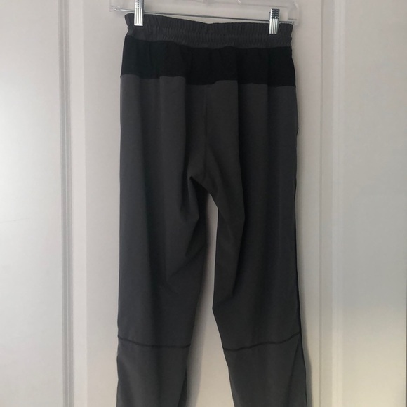 Lululemon joggers - Picture 4 of 9